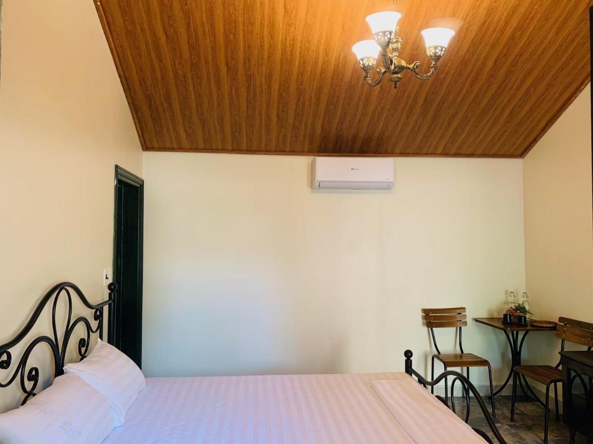 Dinh Gia Home Villa & Resort Ніньбінь Екстер'єр фото